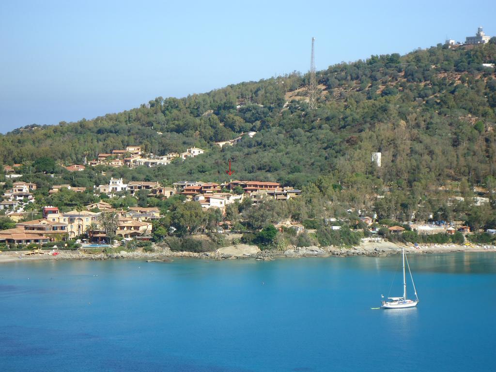 Residence Appartamenti Caffarena Àrbatax Exteriör bild