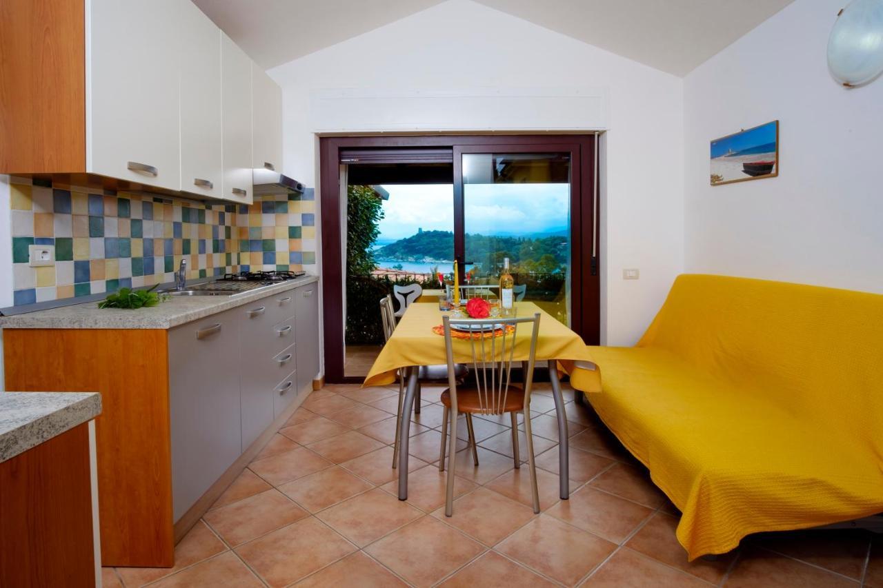 Residence Appartamenti Caffarena Àrbatax Exteriör bild